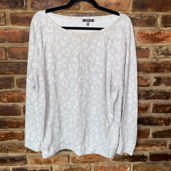 Tart Intimates Gray Leopard Animal Print Sleepwear Pajama Top Women's Size Large - Picture 1 of 6